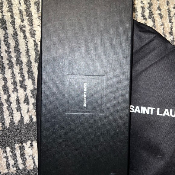 NWT YSL POCHETTE 🎉🎉 - Picture 7 of 9